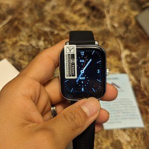 Fitness tracker watch